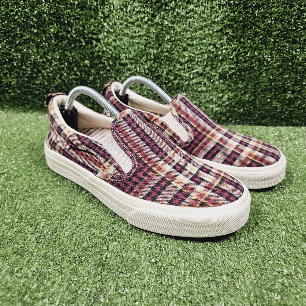 Taos  Rubber Soul Red‎ Plaid Canvas Casual Slip On Sneakers Shoes Womens Size 7